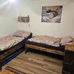 Mk Hron Apartment Podbrezova
